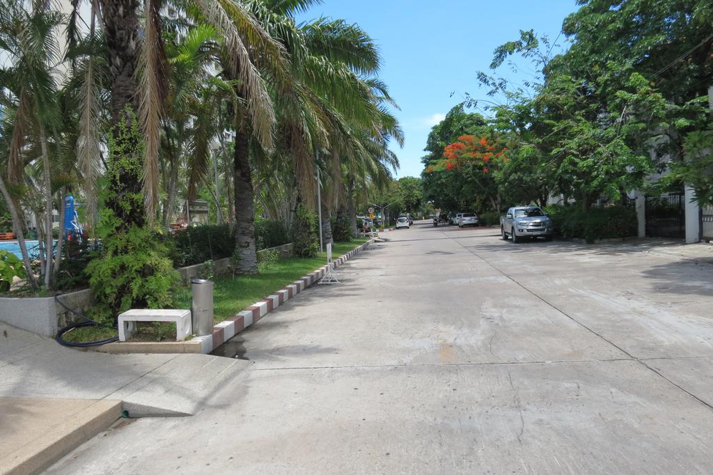 View Talay 1B Serviced Apartments Pattaya Extérieur photo