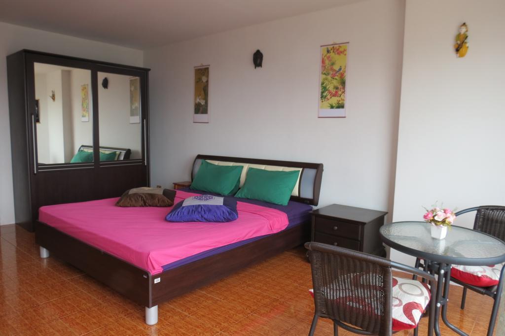 View Talay 1B Serviced Apartments Pattaya Chambre photo