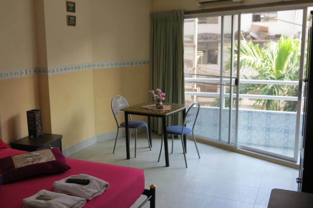 View Talay 1B Serviced Apartments Pattaya Chambre photo
